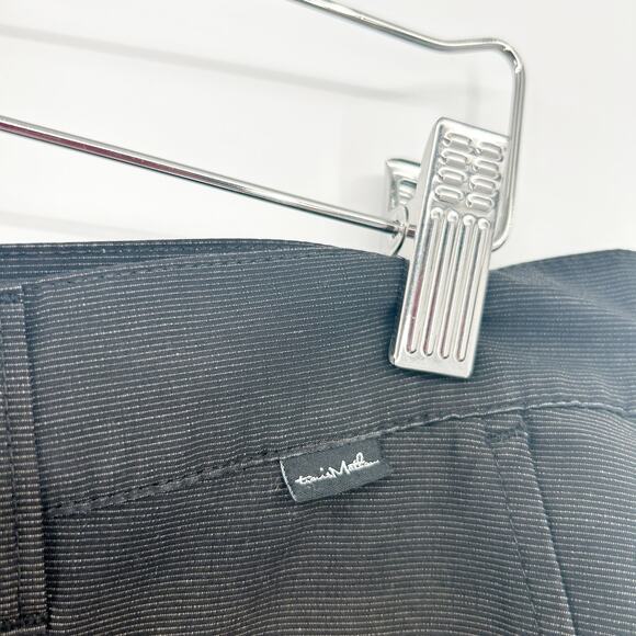 Travis Mathew Men Striped Stretch Performance Chino Bermuda Golf Shorts Size 34 - Picture 4 of 7